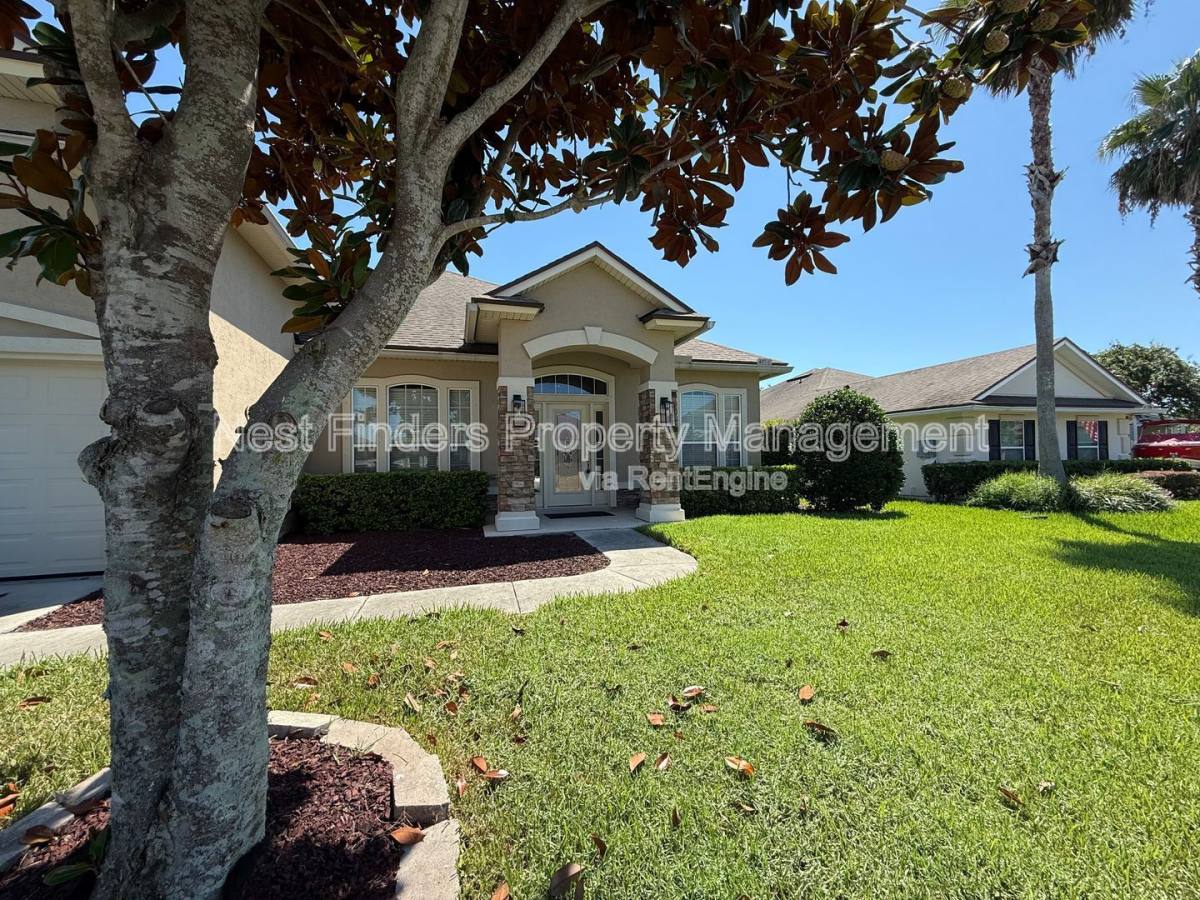 Apartment for rent at 4786 Yacht Court, Jacksonville, FL 32225