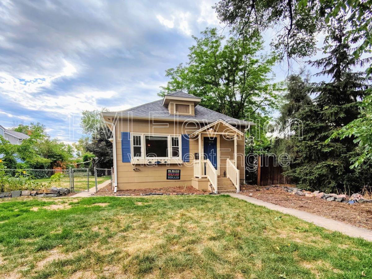 House for rent at 4185 S Fox St, Englewood, CO 80110