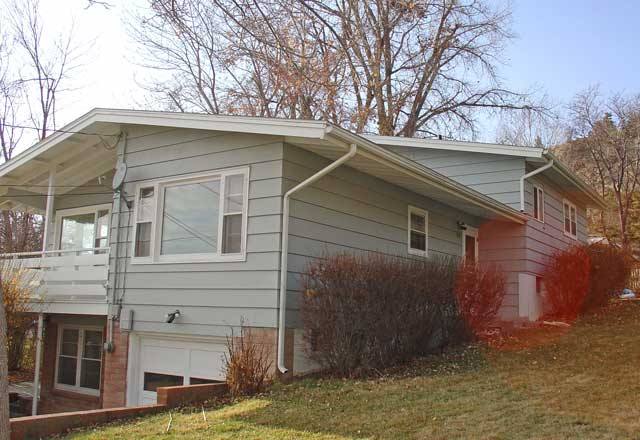 House for rent at 3018 Placer Dr, Billings, MT 59102