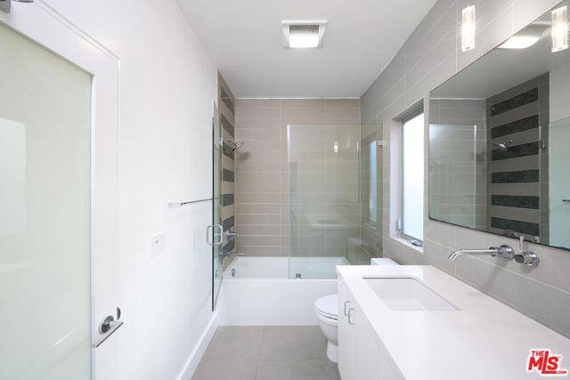 830 California Ave, Venice, CA 90291