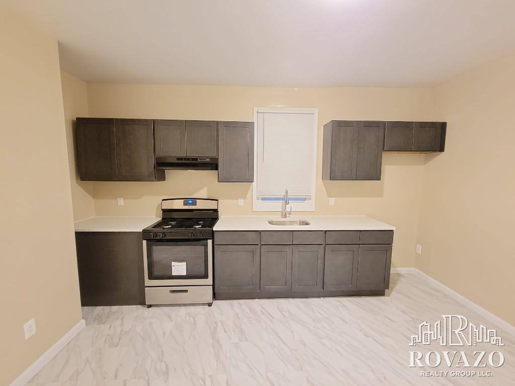 Apartment for rent at 384 21st St #1, Irvington, NJ 07111