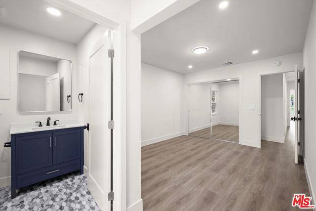 House for rent at 438 12th St, Santa Monica, CA 90402