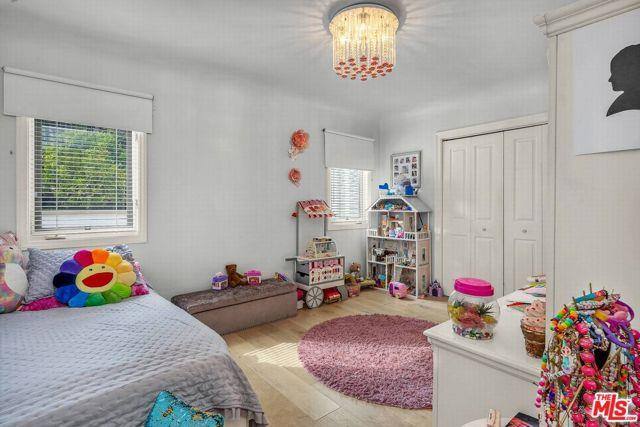 House for rent at 10321 Rochester Ave, Los Angeles, CA 90024
