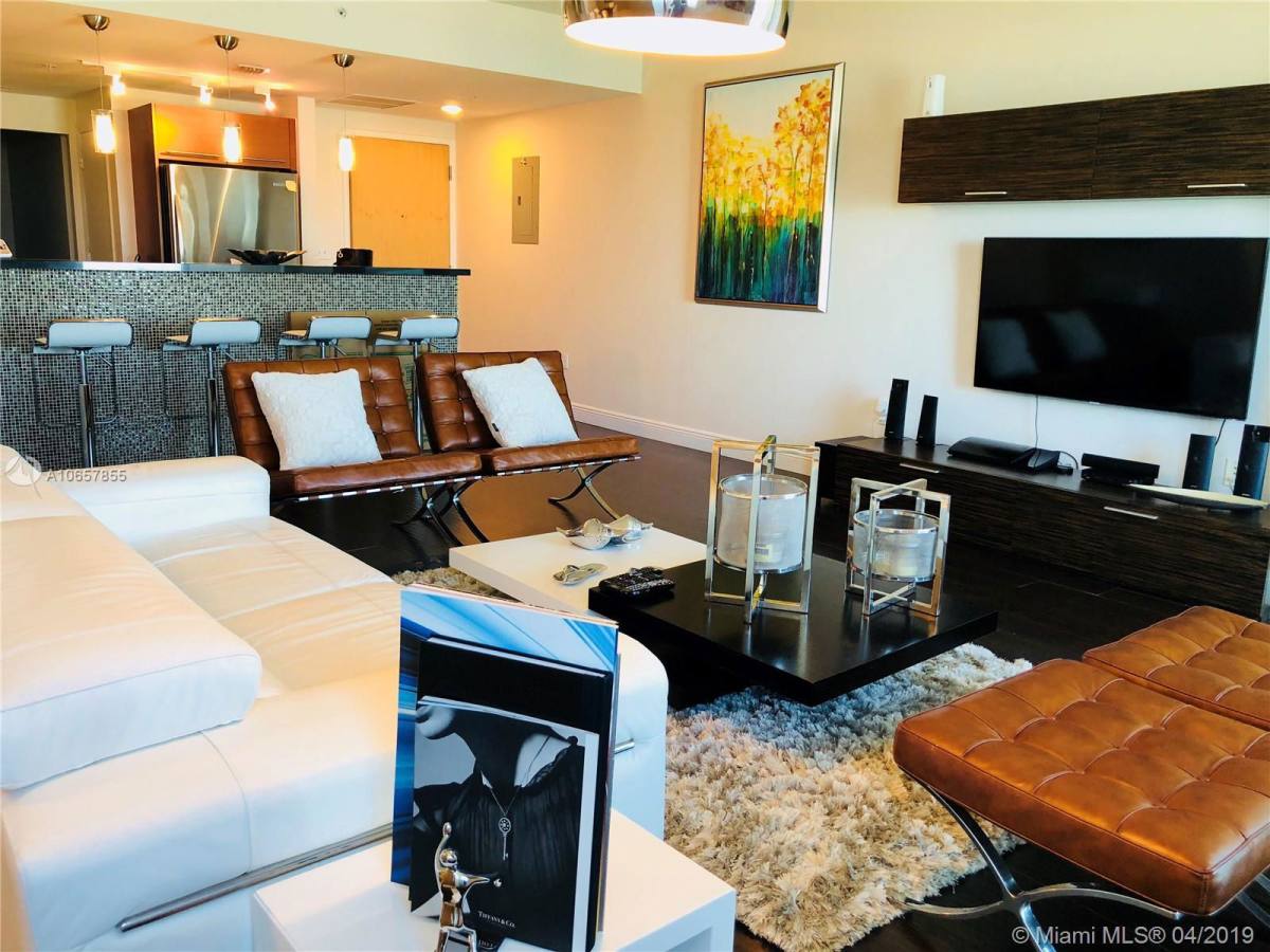 Apartment for rent at 244 Biscayne Blvd, Miami, FL 33132