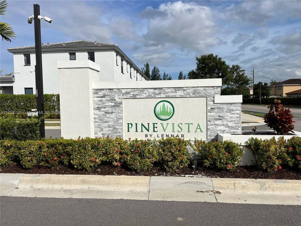 House for rent at 13246 SW 285th St, Homestead, FL 33033