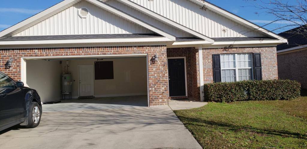 House for rent at 7936 Park Place Dr S, Mobile, AL 36608