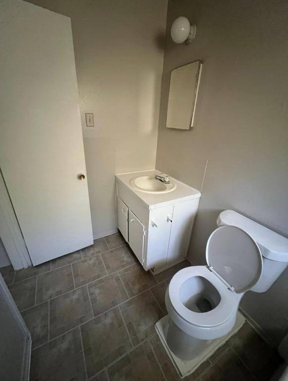 Apartment for rent at 5006 Cavalcade #50-17, Houston, TX 77026