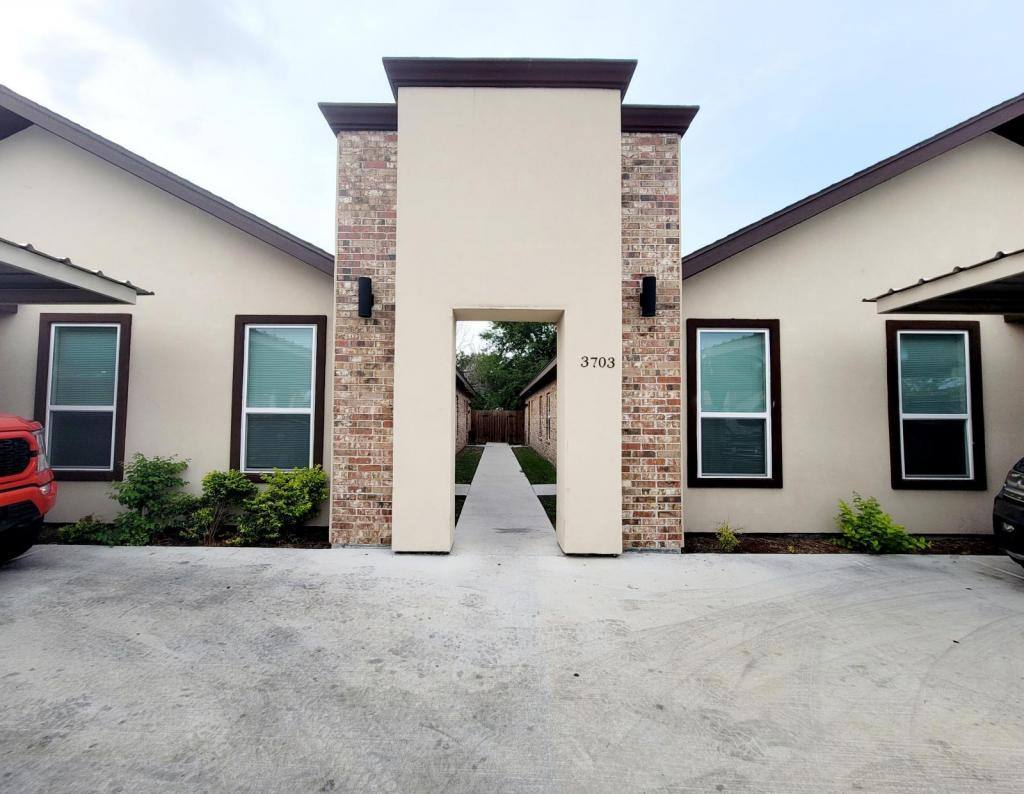 Apartment for rent at 3703 Valeria St #1, Edinburg, TX 78541