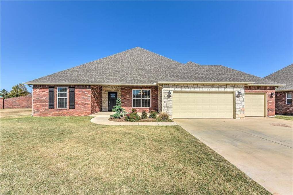 House for rent at 641 Geneva, Edmond, OK 73025