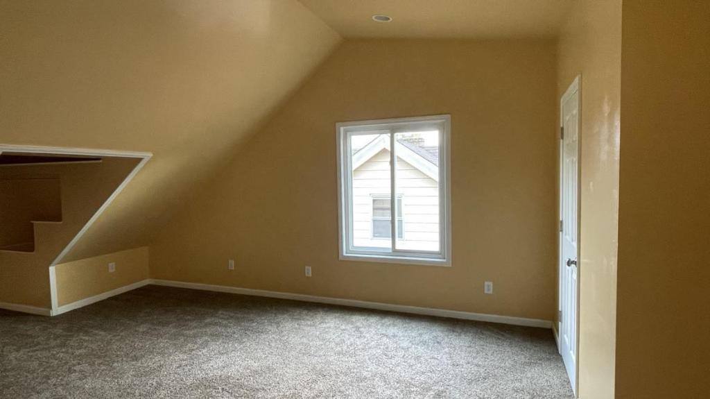 933 Rutledge Ave #2, Cincinnati, OH 45205
