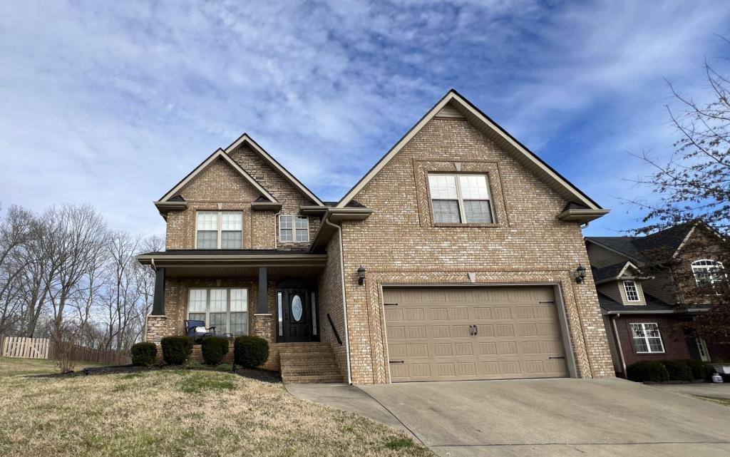 House for rent at 833 E Accipiter Circle, Clarksville, TN 37043
