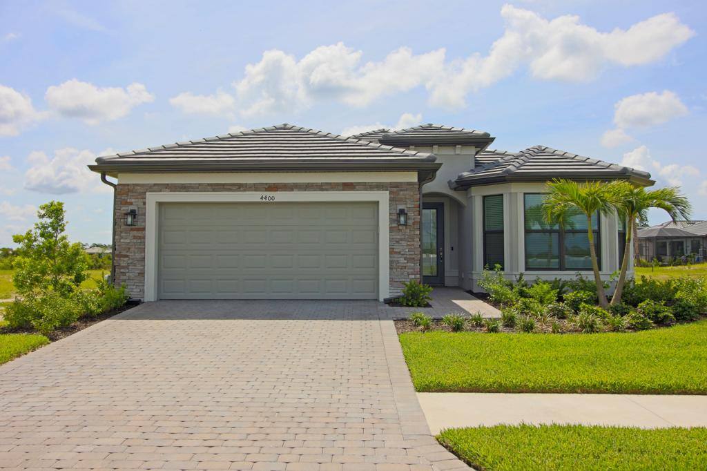 House for rent at 4400 Lakeside Grove Place, North Port, FL 34289