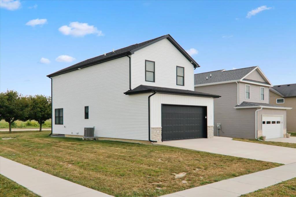 House for rent at 1350 Berkley Rd, Normal, IL 61761
