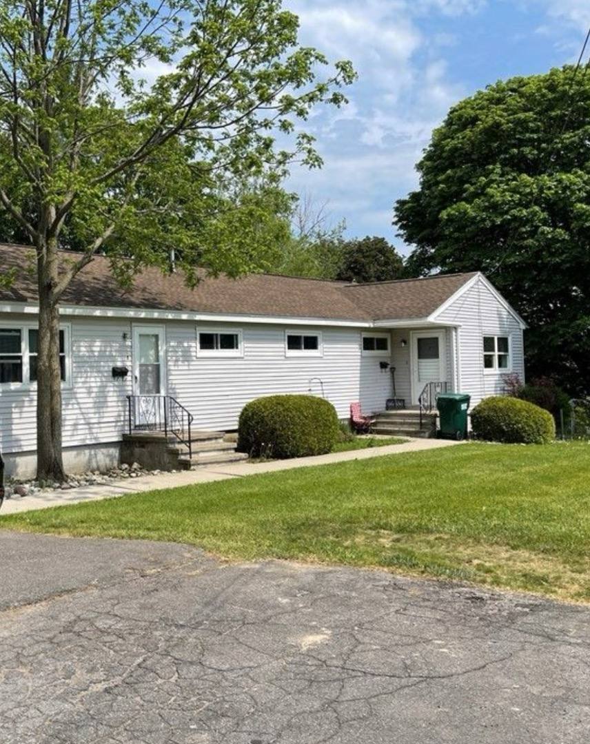 House for rent at 7 Mohawk Terrace, Oswego, NY 13126