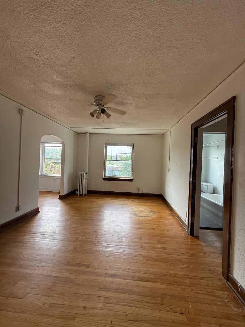Apartment for rent at 727 N Capitol Ave #204, Lansing, MI 48906