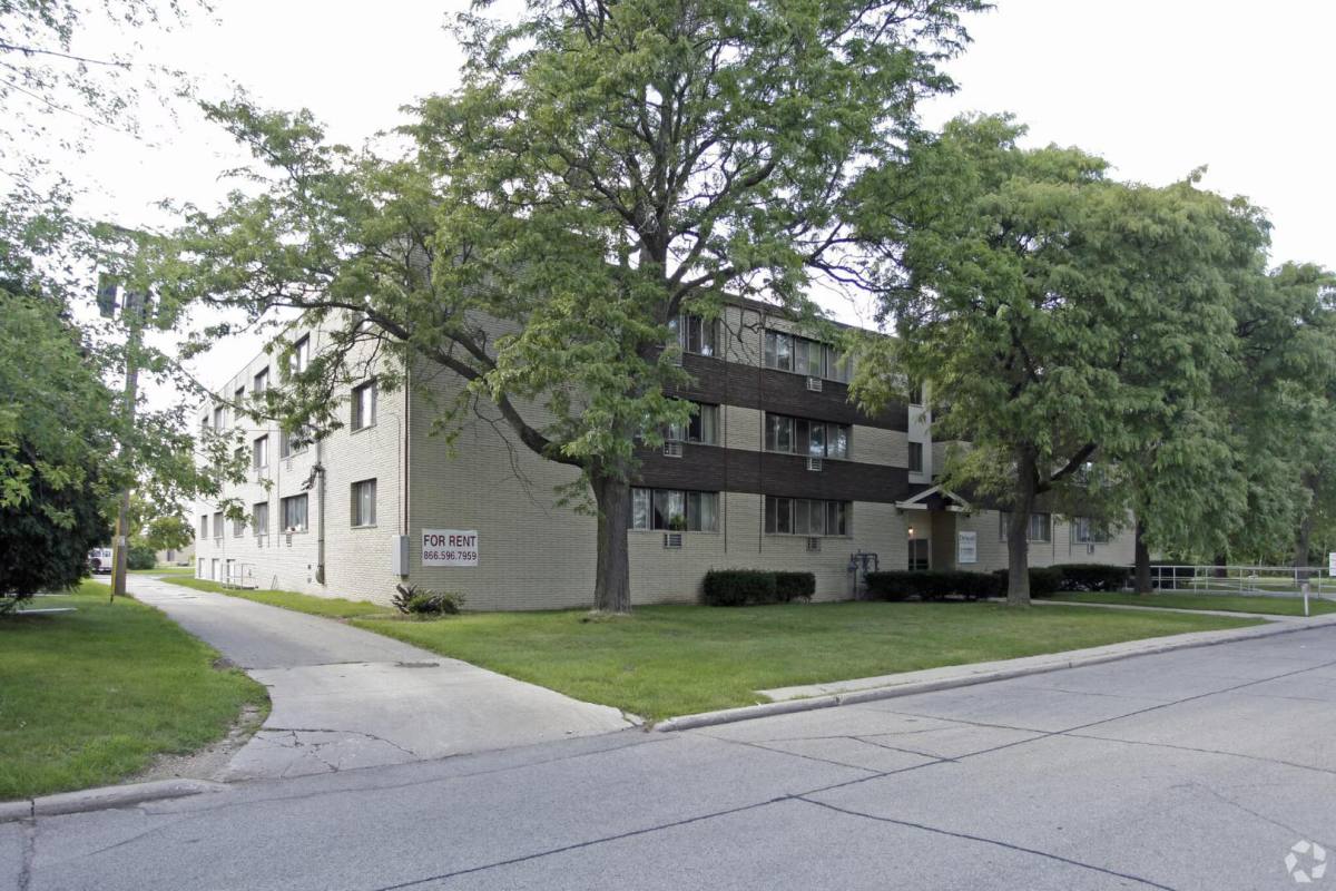 Apartment for rent at 1401 S Driscoll St #207, Appleton, WI 54914