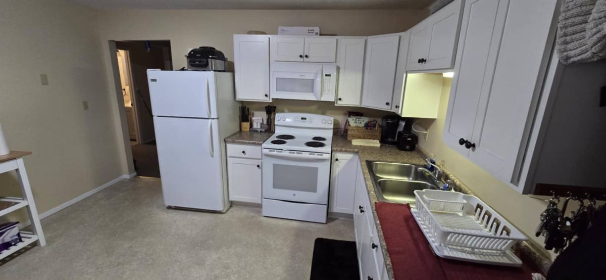 Apartment for rent at 13-19 Lower Welden St 13 #13 Stre, Saint Albans, VT 05478