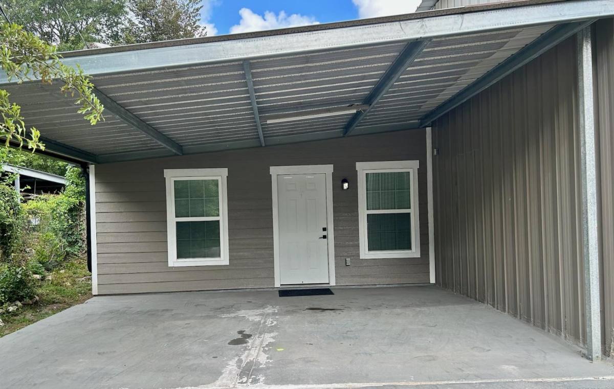 Apartment for rent at 134 County Rd 743 #6, Buna, TX 77612