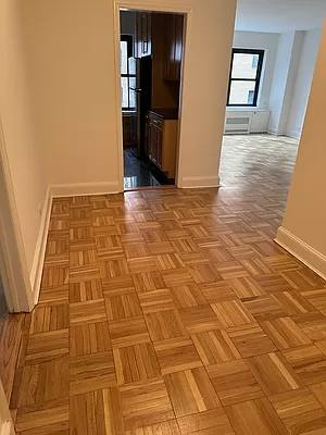 Apartment for rent at 412 E 55th St #9LL, New York, NY 10022
