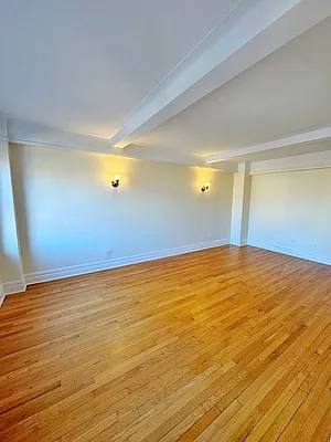 Apartment for rent at 95 Christopher St #12EE, New York, NY 10014
