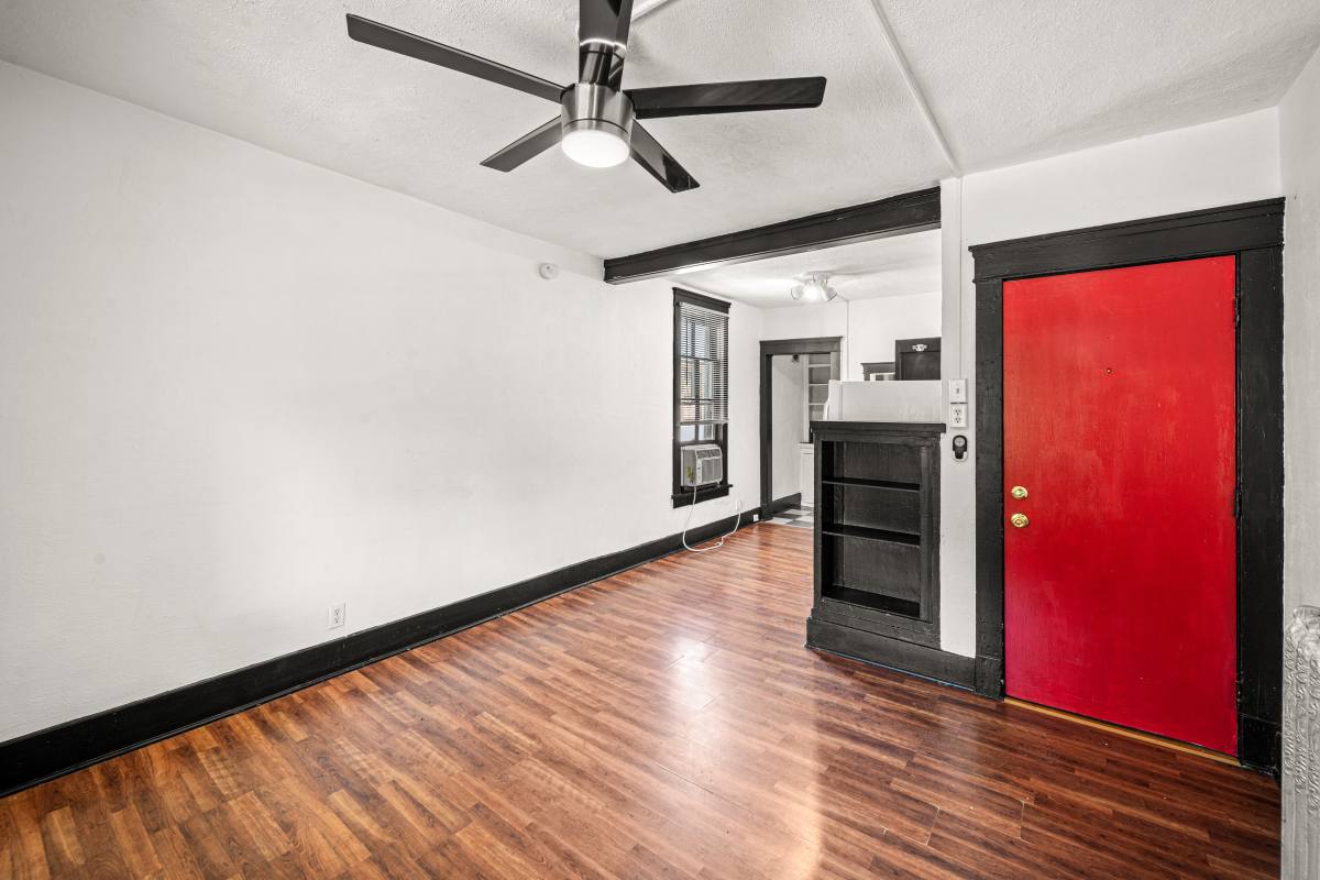 Apartment for rent at 117 Midway Ave #4, Pueblo, CO 81004