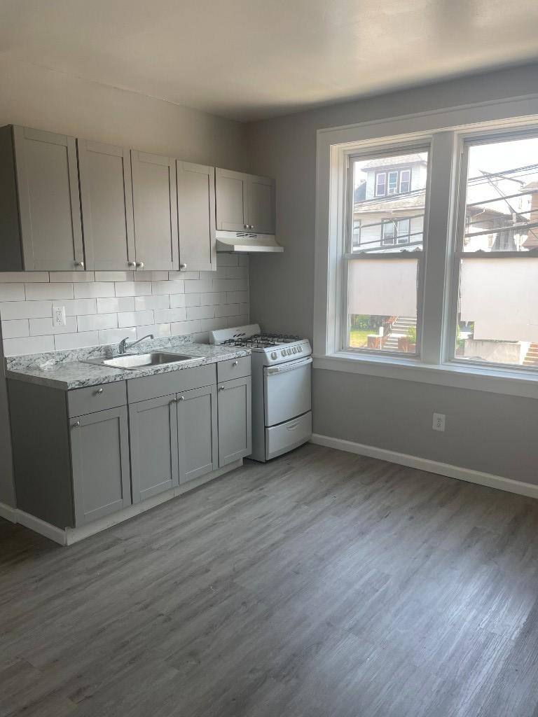 Apartment for rent at 204 President #100, Passaic, NJ 07055