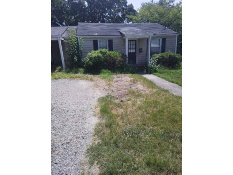 House for rent at 121 Walnut St, Little Rock, AR 72205