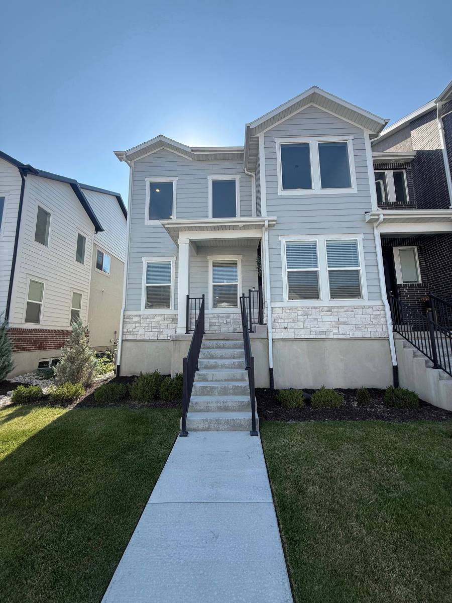 Townhouse for rent at 1481 N 3830 W, Lehi, UT 84043
