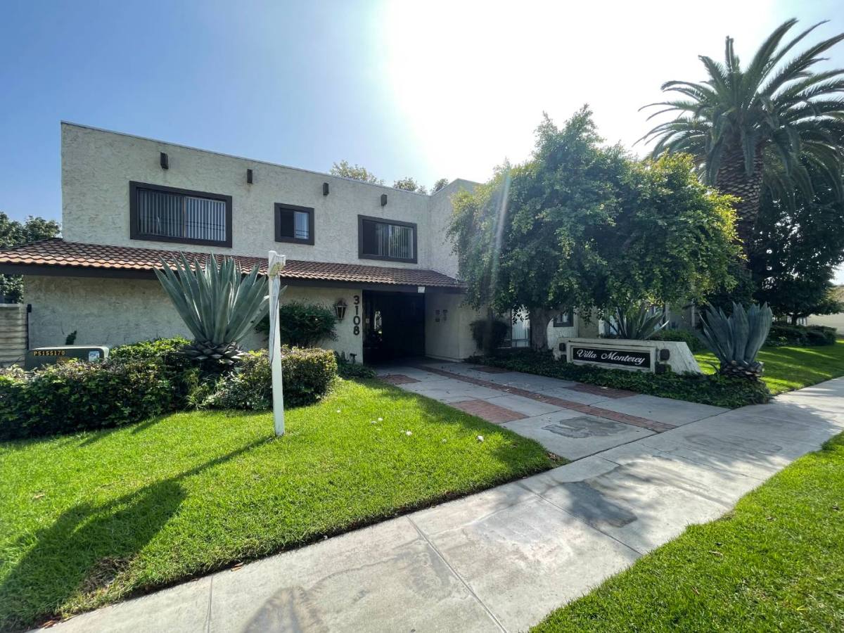 Apartment for rent at 3108 Vineland Ave #203, Baldwin Park, CA 91706