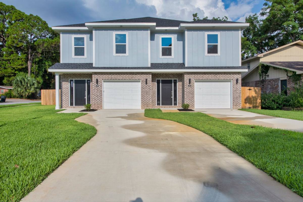 House for rent at 30 NE Harbeson Ave, Fort Walton Beach, FL 32548