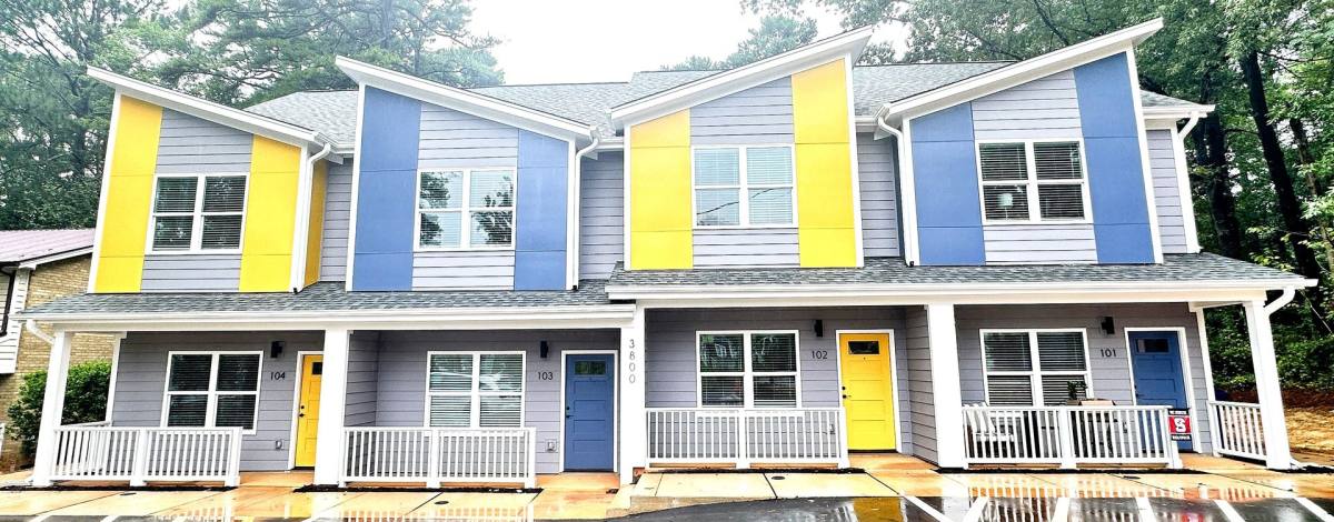 Townhouse for rent at 3800 Marcom St, Raleigh, NC 27606