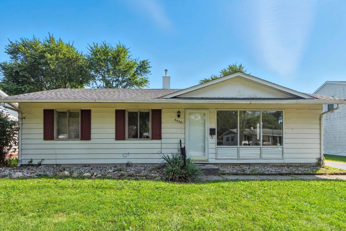 House for rent at 6440 Azalea Dr, Fort Wayne, IN 46825