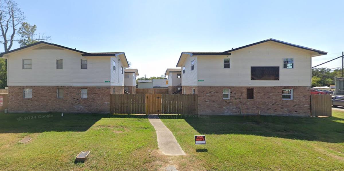 Apartment for rent at 2575 Primrose St, Beaumont, TX 77703