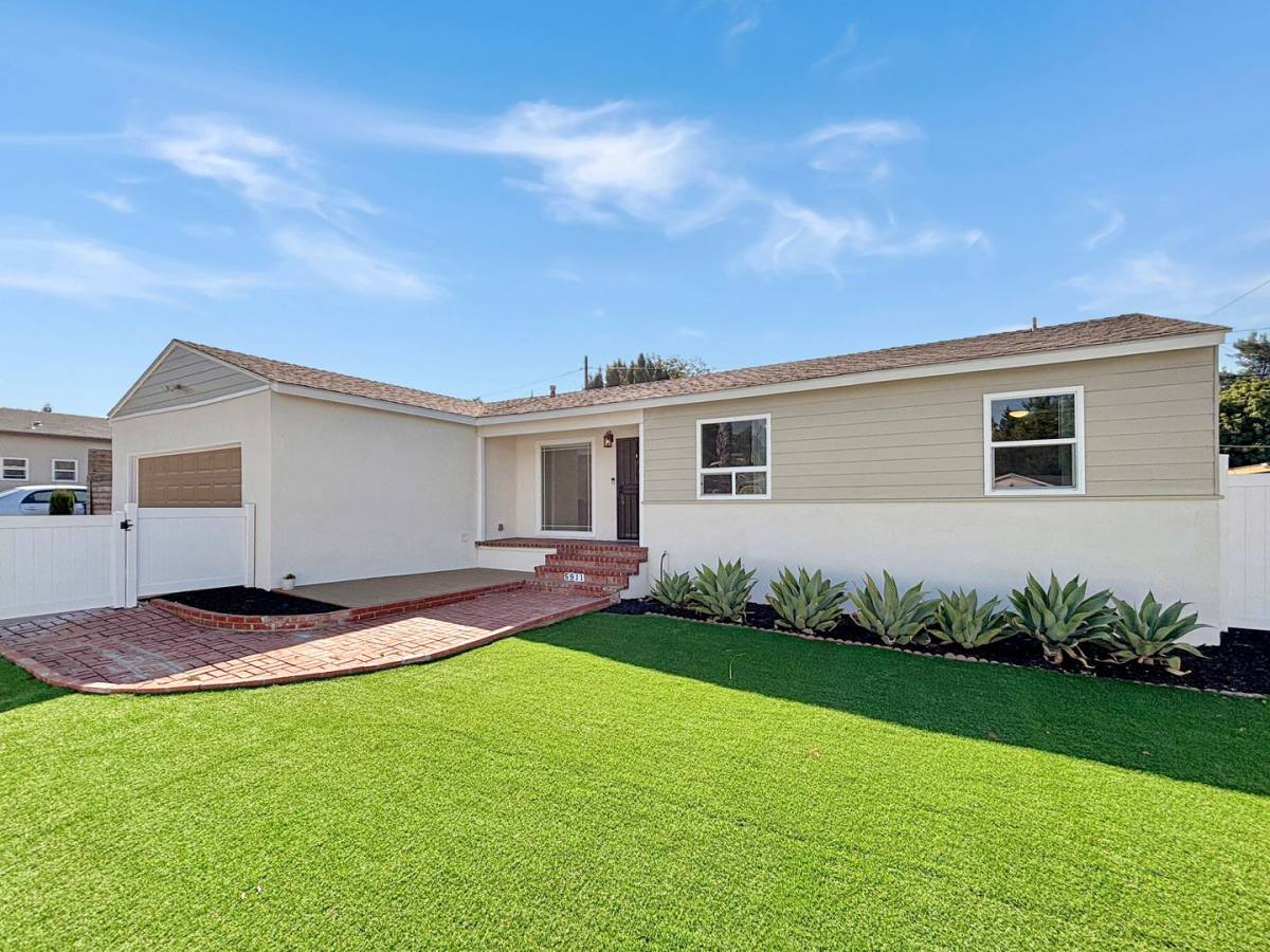 House for rent at 5911 Lake Murray Blvd, La Mesa, CA 91942