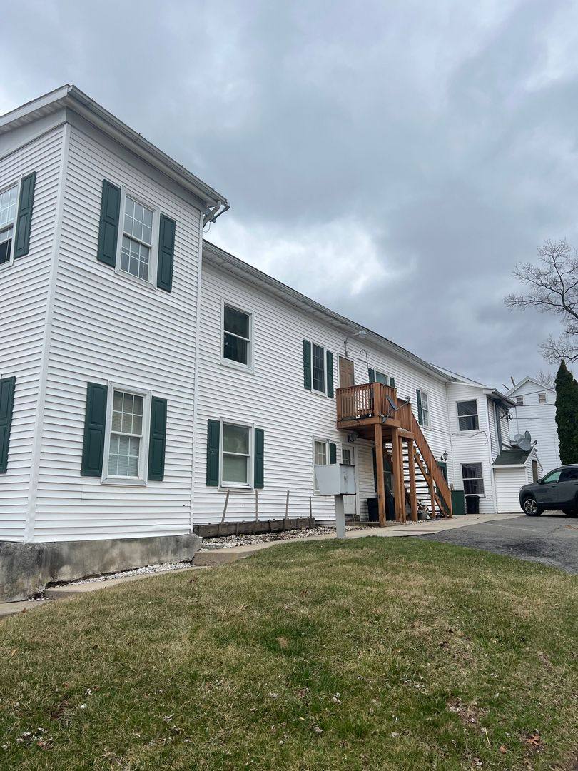 Apartment for rent at 527 Spruce St, Lykens, PA 17048