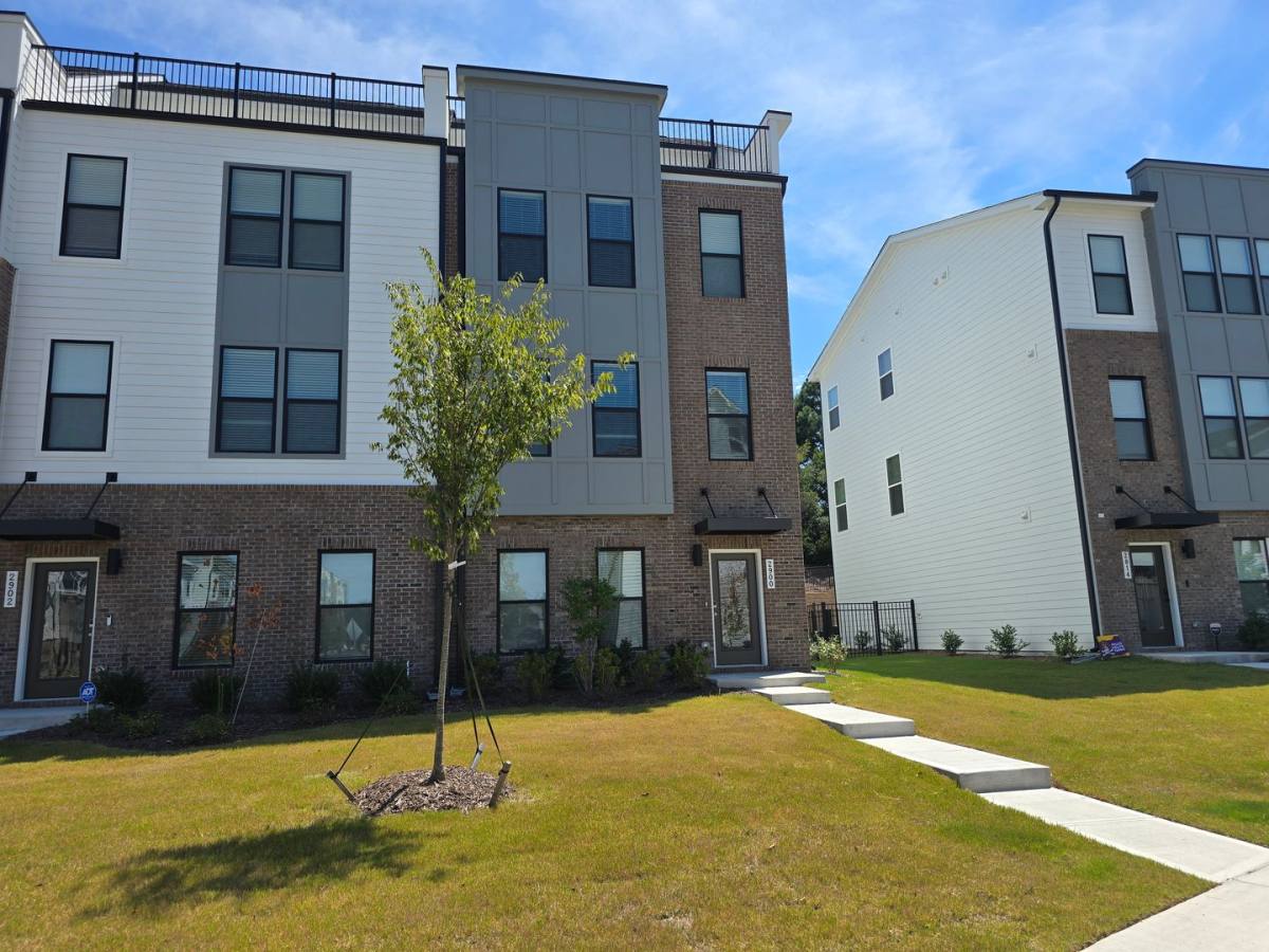 Townhouse for rent at 2900 Kempthorne Rd, Cary, NC 27519