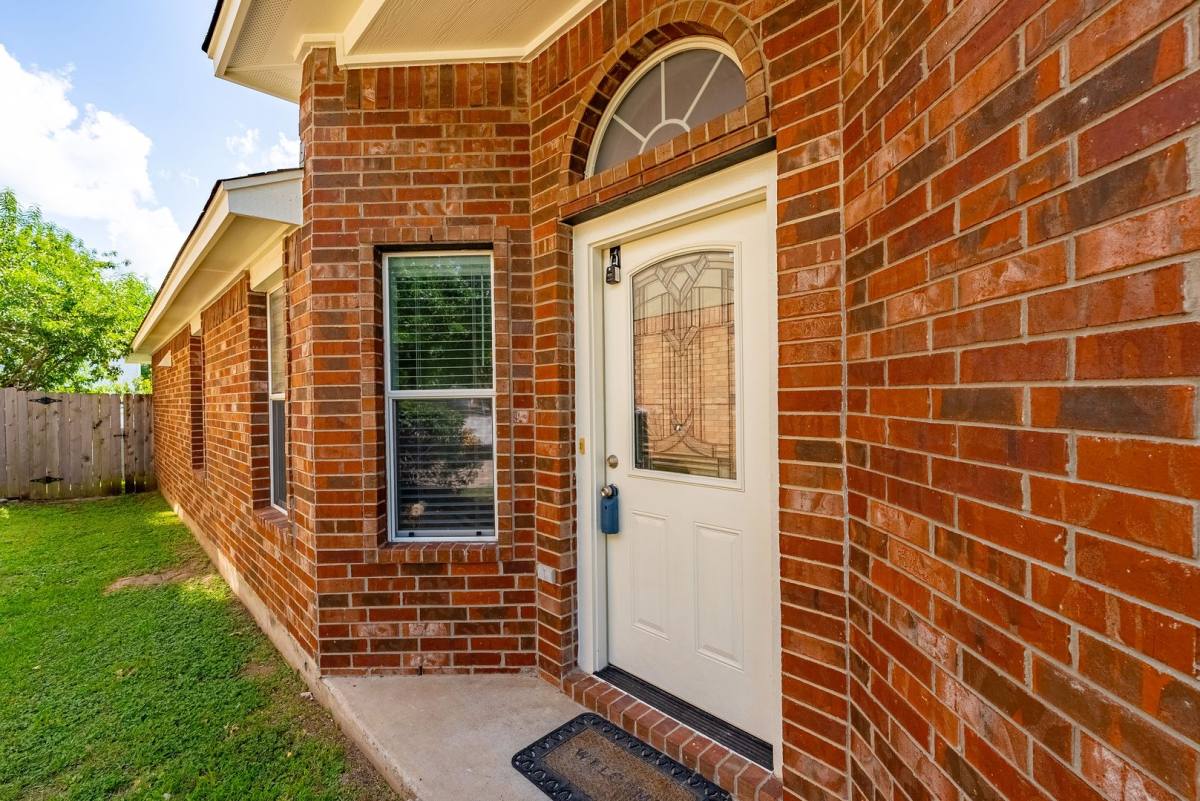 House for rent at 12905 Thomas Jefferson St, Manor, TX 78653