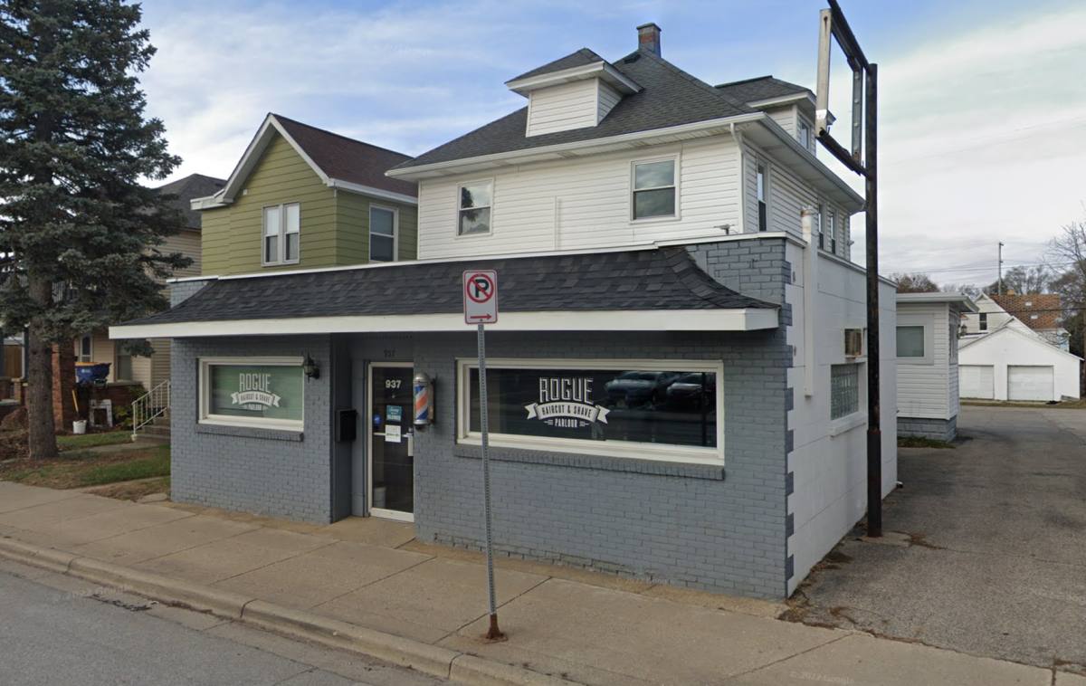Apartment for rent at 937 Leonard NW, Grand Rapids, MI 49504