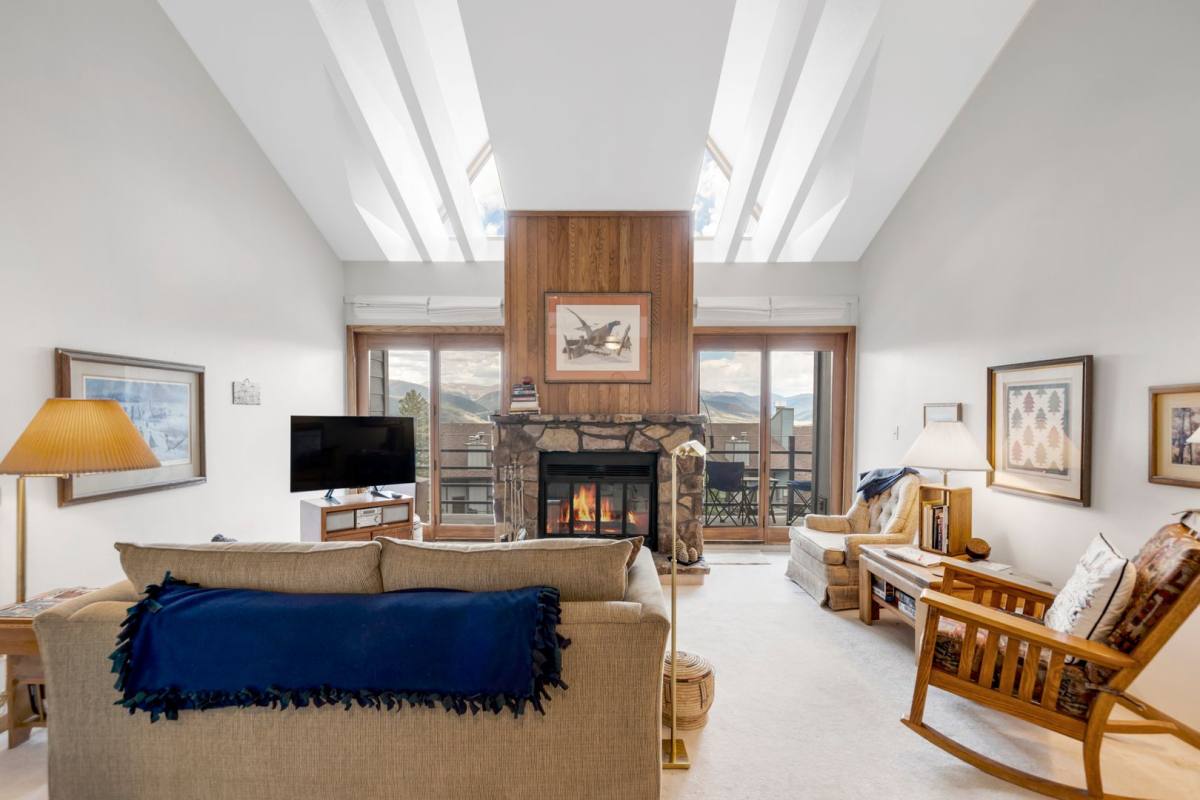 Condo for rent at 89100 Ryan Gulch Rd #BLDG Aa 104, Silverthorne, CO 80498