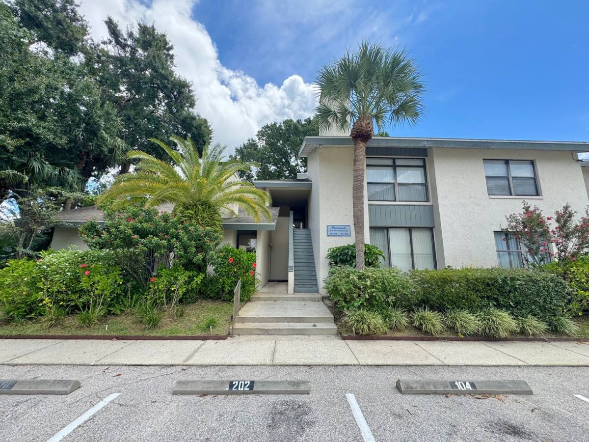 Condo for rent at 2040 San Marcos Dr SE, Winter Haven, FL 33880