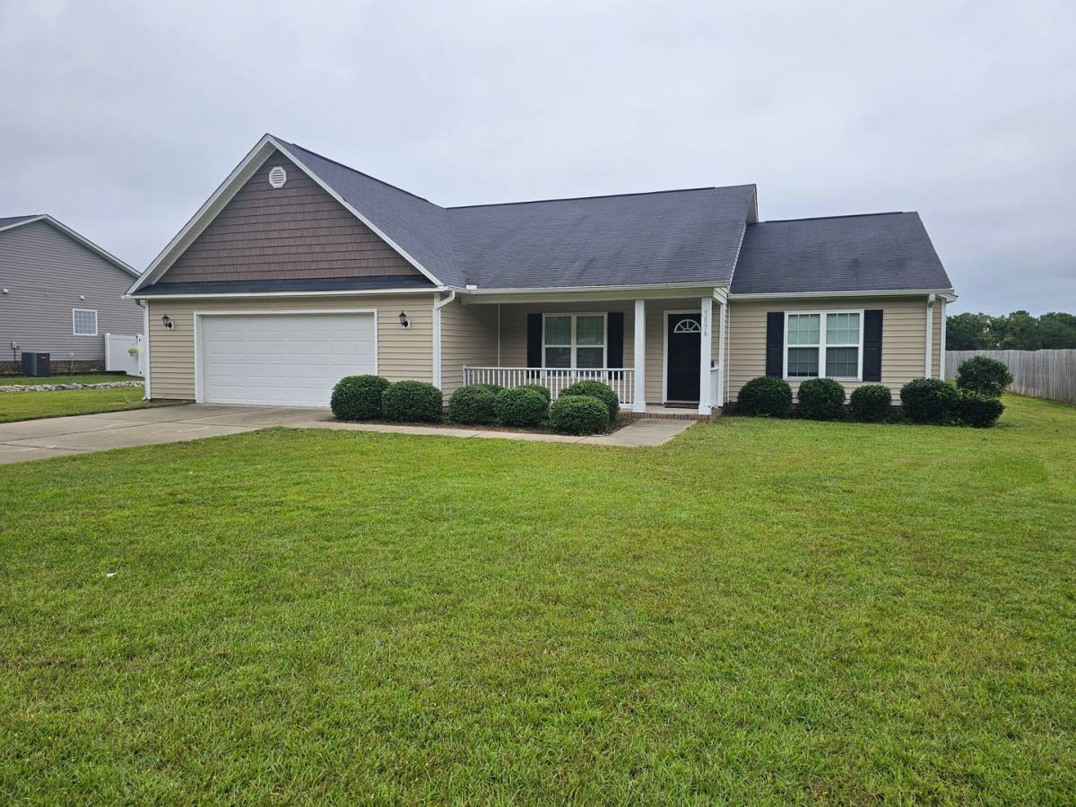 House for rent at 5096 Phillipi Chruch Rd, Raeford, NC 28376