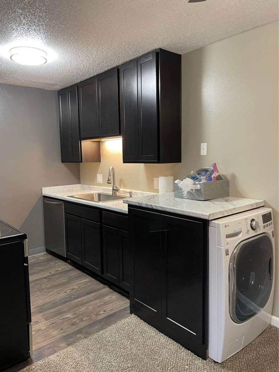 Apartment for rent at 4957 Woodland Ave, West Des Moines, IA 50266