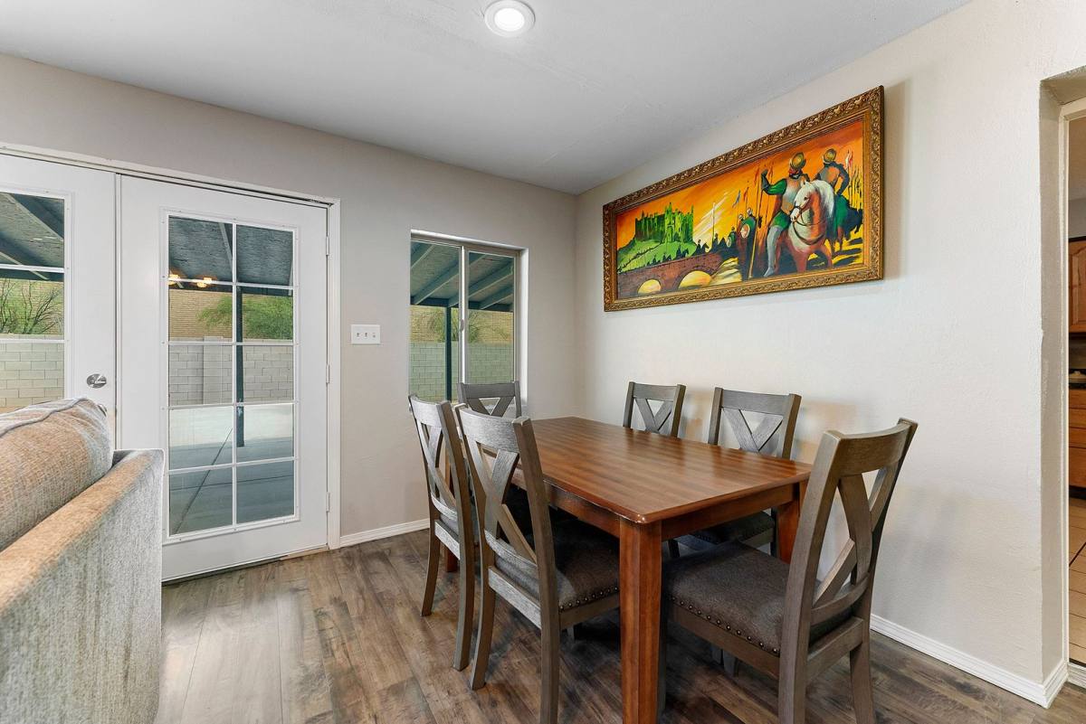 Apartment for rent at 2080 E Greenway Dr, Tempe, AZ 85282