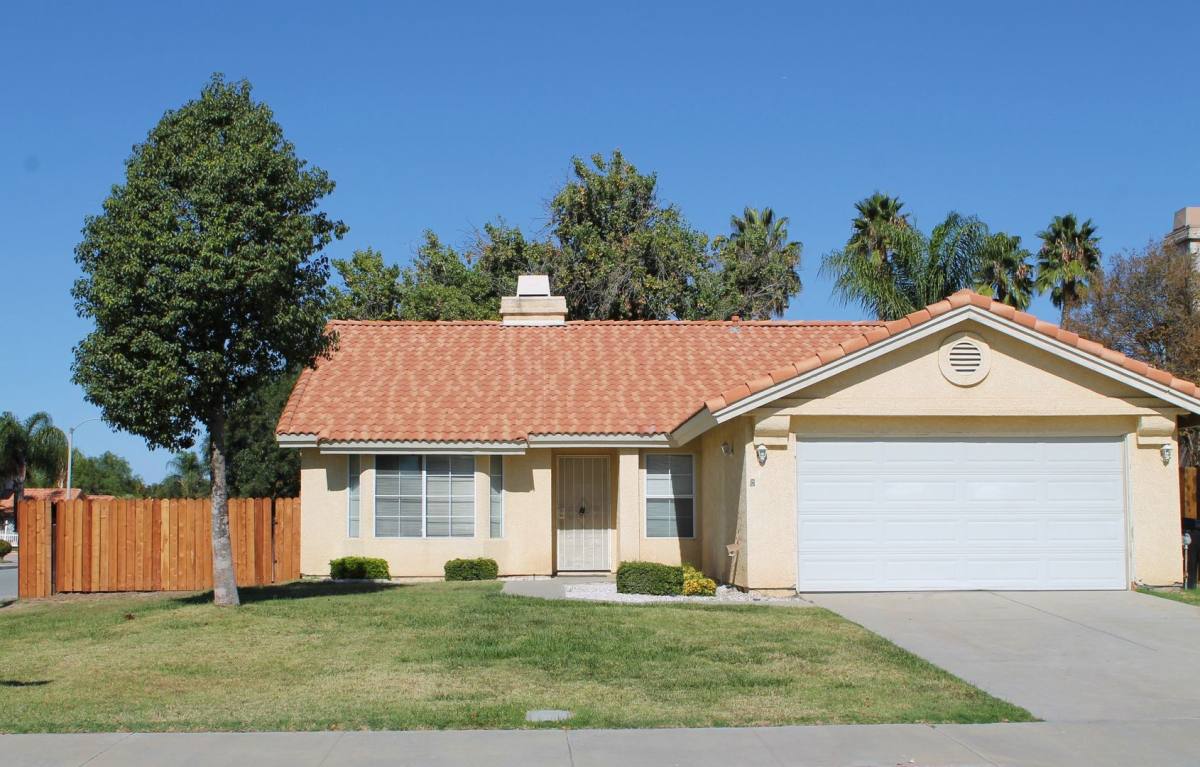 House for rent at 2838 Alne Dr, Hemet, CA 92545
