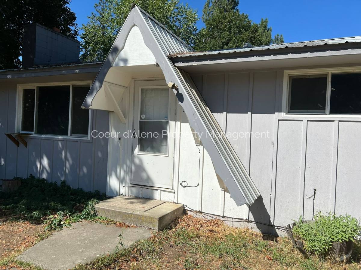 Apartment for rent at 930-934 W Emma Ave, Coeur D Alene, ID 83814