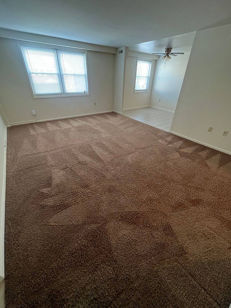 Apartment for rent at 117 S 4th St, Allentown, PA 18102