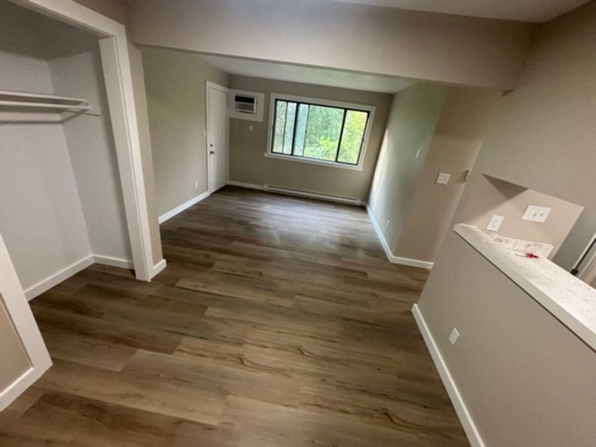 Apartment for rent at 604 E 18th St, Carroll, IA 51401