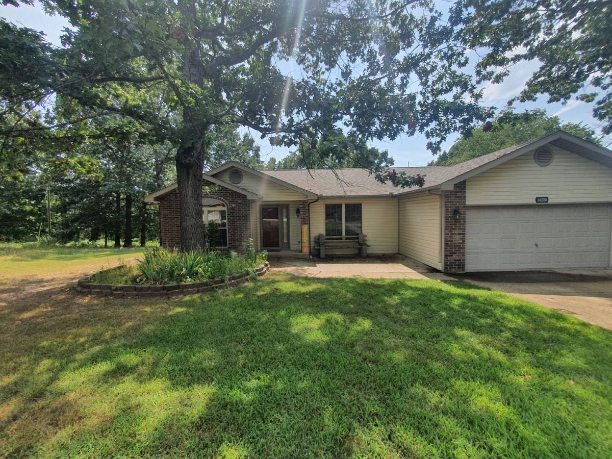 House for rent at 14220 Howard, Dixon, MO 65459
