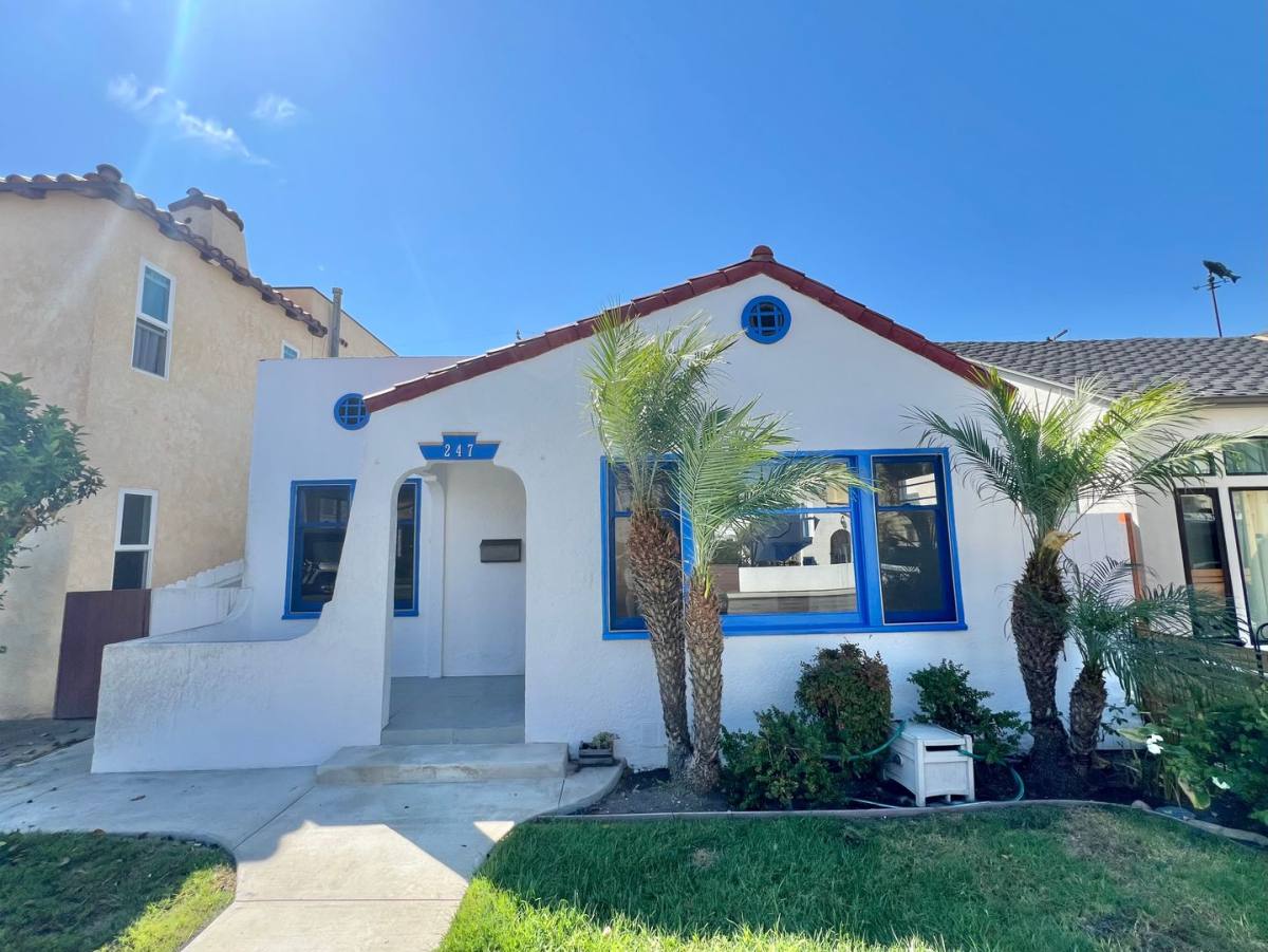 House for rent at 247 Corona, Long Beach, CA 90803