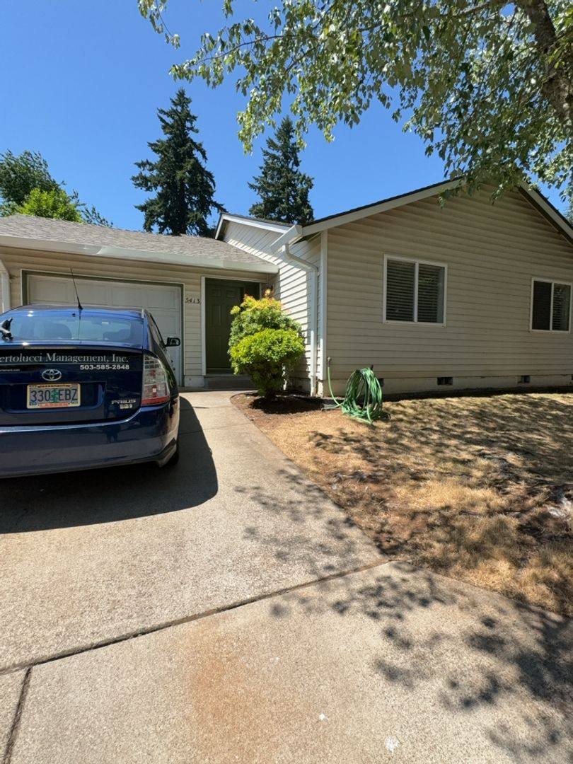 Apartment for rent at 5403-5413 Compton Lane SE, Salem, OR 97306
